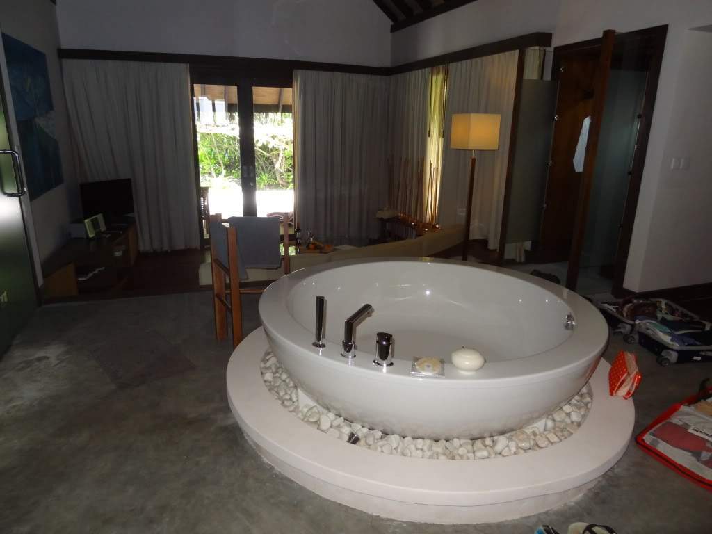 ai1349.photobucket.com_albums_p758_janja83_DSC01496_zps169f84e3.jpg
