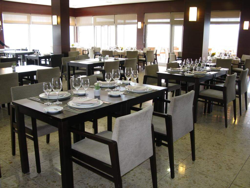 ai1353.photobucket.com_albums_q673_oscarreis_MontebeloAguieira_IMG_4965_zpsb8e68bdf.jpg