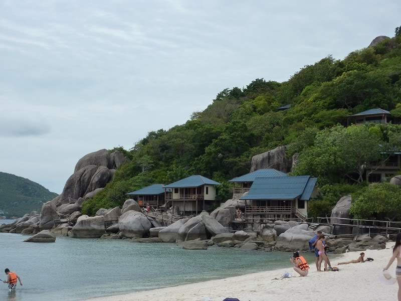 ai1353.photobucket.com_albums_q678_NECM_KohNangYuang18Cpia_zps3a61e37f.jpg