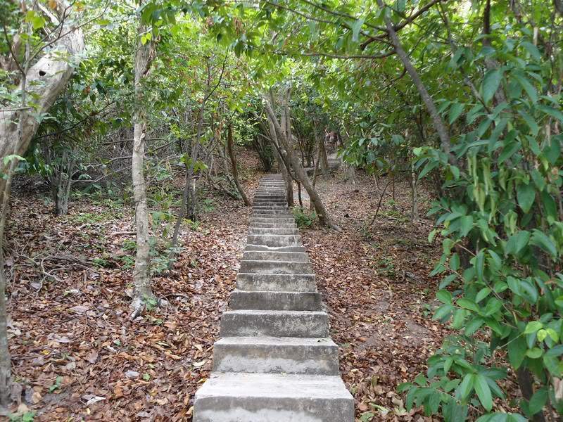 ai1353.photobucket.com_albums_q678_NECM_KohNangYuang28Cpia_zps90e66b5c.jpg