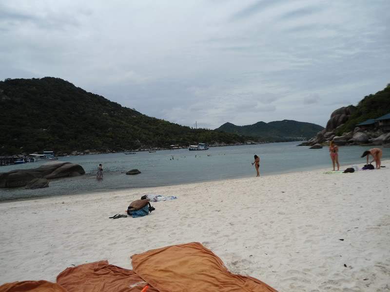 ai1353.photobucket.com_albums_q678_NECM_KohNangYuang7Cpia_zpsda90a86c.jpg