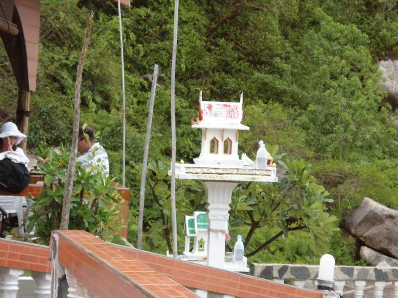 ai1353.photobucket.com_albums_q678_NECM_KohTao4Cpia_zpsea366aa0.jpg