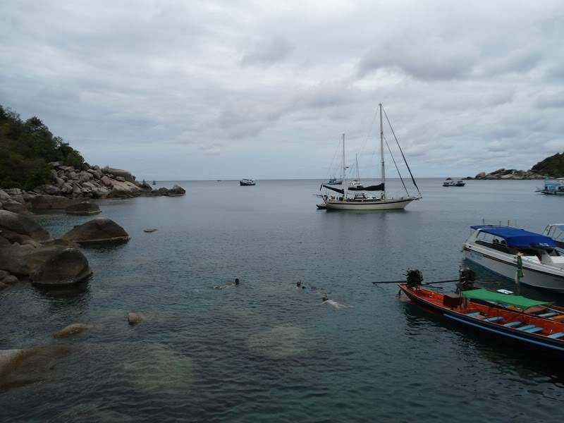ai1353.photobucket.com_albums_q678_NECM_KohTao5Cpia_zps9e6af373.jpg