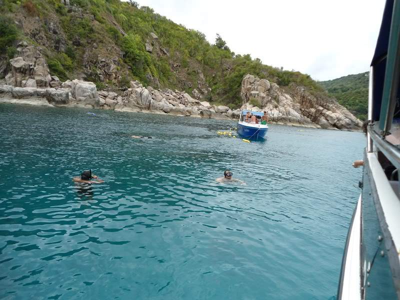 ai1353.photobucket.com_albums_q678_NECM_KohTao9Cpia_zps04458556.jpg