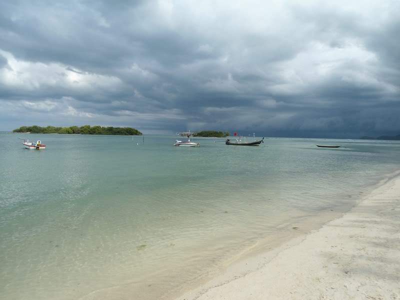 ai1353.photobucket.com_albums_q678_NECM_PraiaChaweng17Cpia_zpsb2671855.jpg