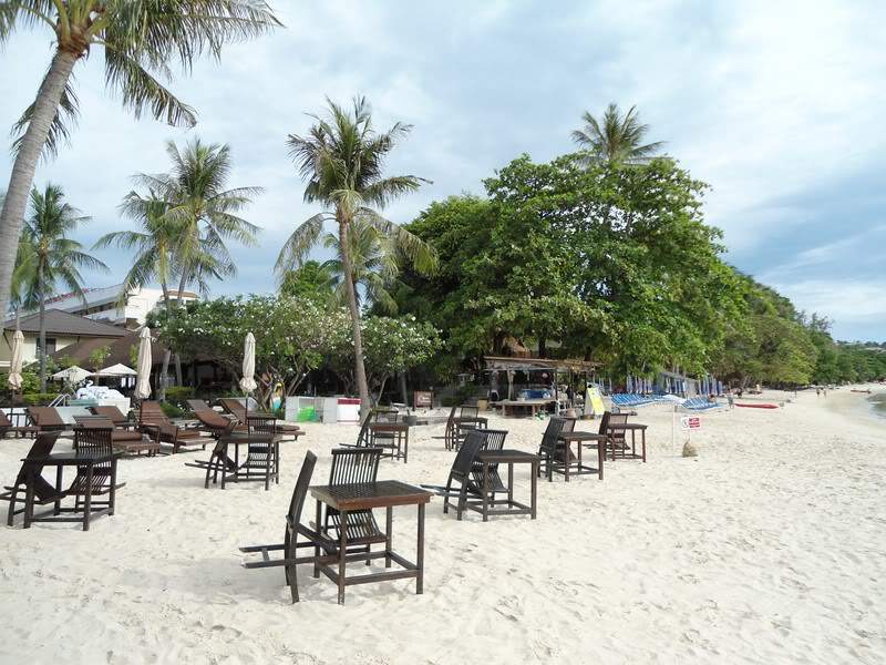 ai1353.photobucket.com_albums_q678_NECM_PraiaChawengfrenteaohotel6Cpia_zps054f3f11.jpg