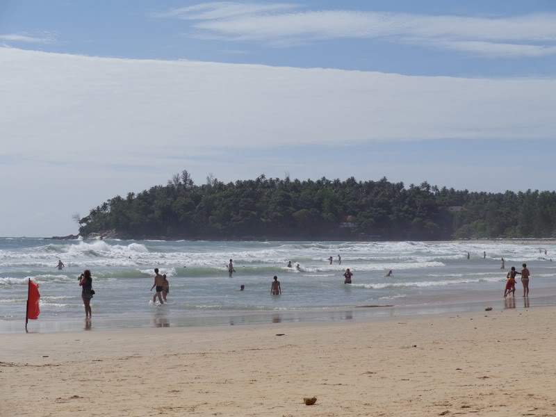 ai1353.photobucket.com_albums_q678_NECM_PraiaKataNoi2Cpia_zps3c9bda76.jpg
