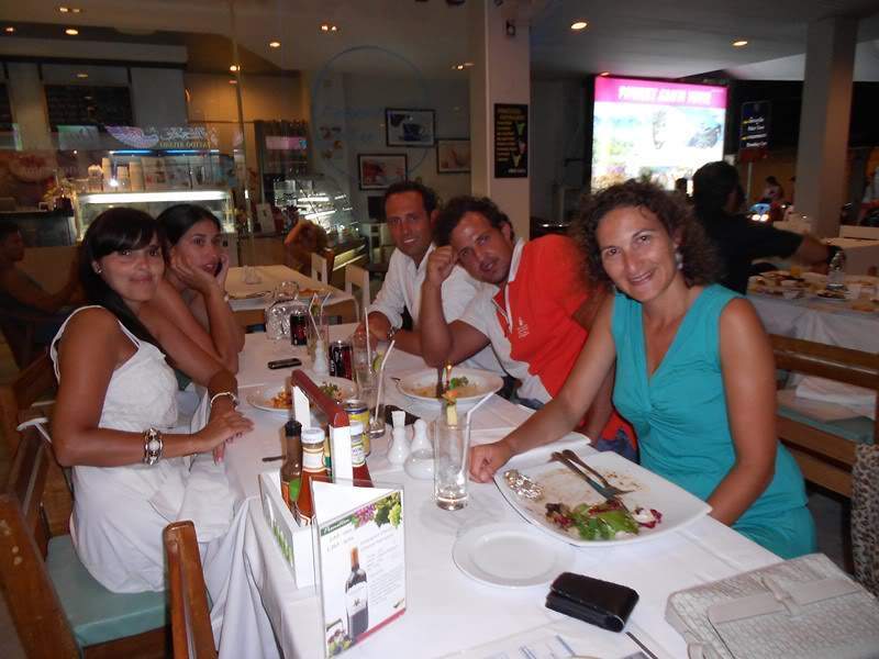 ai1353.photobucket.com_albums_q678_NECM_SaidaPatong1Cpia_zps2a91406b.jpg