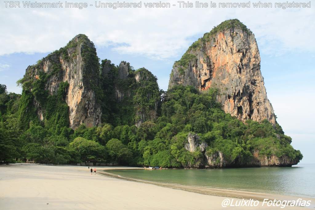 ai1355.photobucket.com_albums_q708_labcrypt_Thai_2014.04.24_20Tailacircndia_20830_zpsm2j0kt3p.jpg