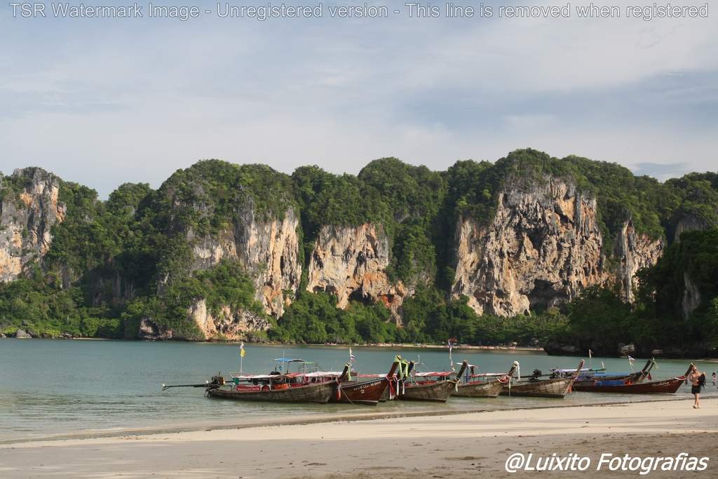 ai1355.photobucket.com_albums_q708_labcrypt_Thai_2014.04.24_20Tailacircndia_20834_zps21pxyni5.jpg