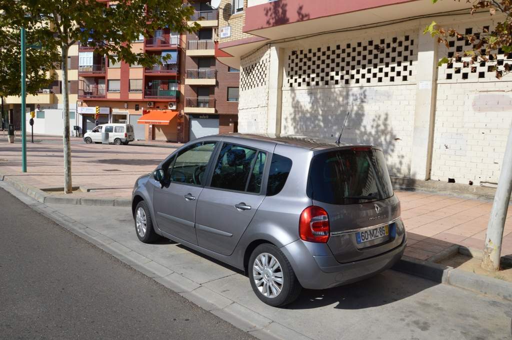 ai1368.photobucket.com_albums_ag187_d3ci0_Road_20Trip_202014_Carro_zpszh3hriiy.jpg