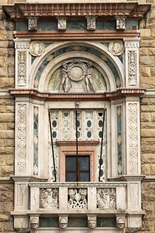 ai1373.photobucket.com_albums_ag395_albertoguedes1_Bergamo_20800_IMG_0154_800_zps219b4e02.jpg