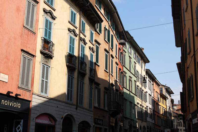 ai1373.photobucket.com_albums_ag395_albertoguedes1_Bergamo_20800_IMG_0174_800_zps8fbf15fa.jpg