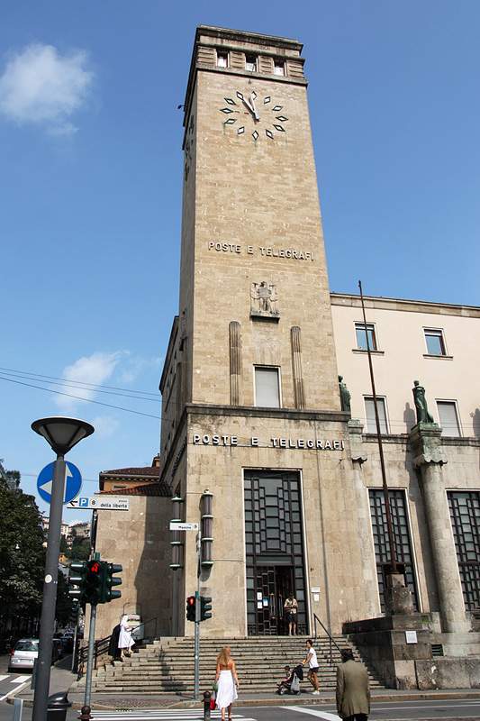 ai1373.photobucket.com_albums_ag395_albertoguedes1_Bergamo_20800_IMG_0198_800_zpsc6378855.jpg