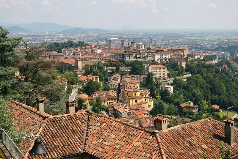 ai1373.photobucket.com_albums_ag395_albertoguedes1_Bergamo_20800_IMG_0316_800_zpsb5d16e71.jpg