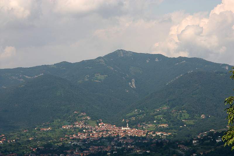 ai1373.photobucket.com_albums_ag395_albertoguedes1_Bergamo_20800_IMG_0323_800_zps0c660bda.jpg