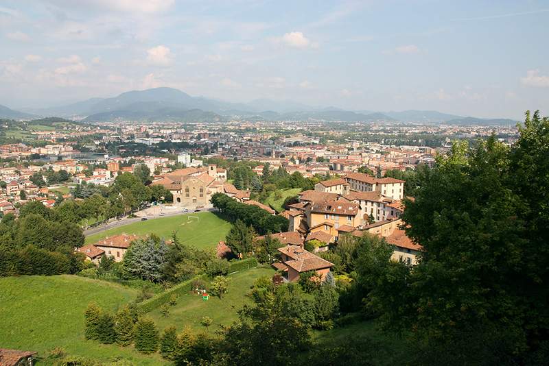 ai1373.photobucket.com_albums_ag395_albertoguedes1_Bergamo_20800_IMG_0373_800_zps5c3825f9.jpg