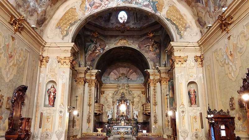 ai1373.photobucket.com_albums_ag395_albertoguedes1_Bergamo_208b6f1d3be250d850891f9f82fad7a9c2b.jpg
