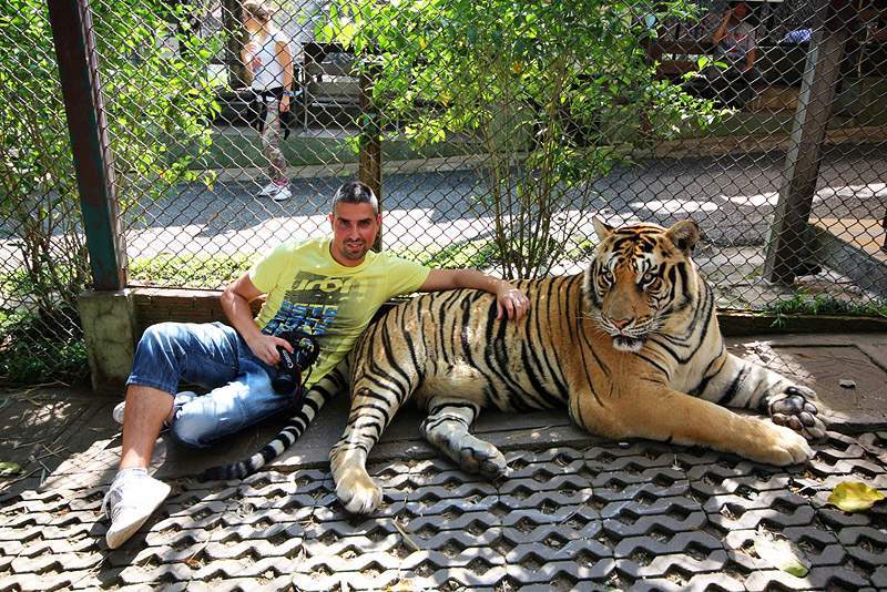 ai1373.photobucket.com_albums_ag395_albertoguedes1_Tailandia_IMG_0502_800_zps3e0c7764.jpg