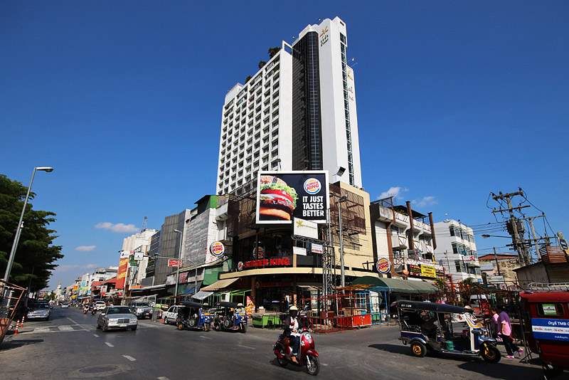 ai1373.photobucket.com_albums_ag395_albertoguedes1_Tailandia_IMG_0838_800_zps4b91cd43.jpg