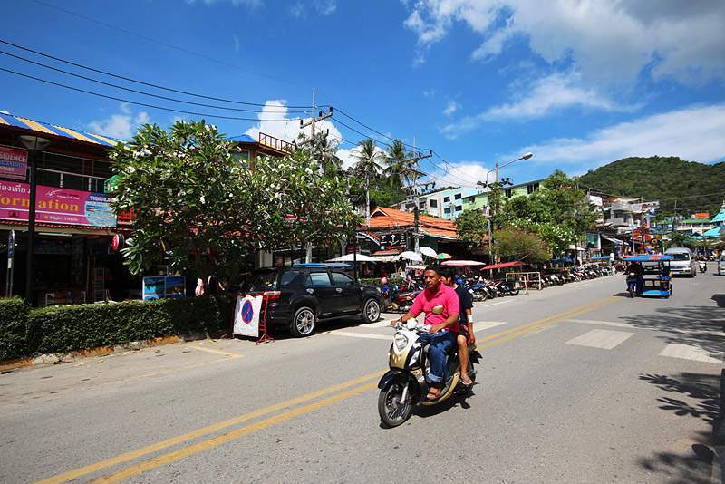 ai1373.photobucket.com_albums_ag395_albertoguedes1_Tailandia_IMG_0908_800_zps66cc462b.jpg