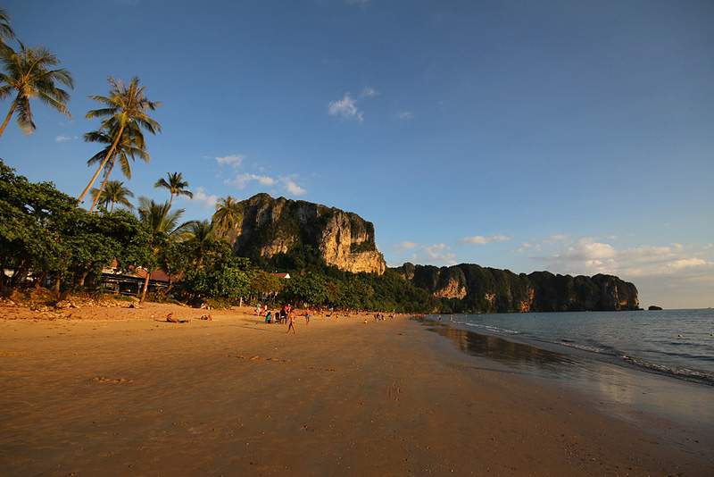 ai1373.photobucket.com_albums_ag395_albertoguedes1_Tailandia_IMG_1028_800_zpsf254e5c2.jpg