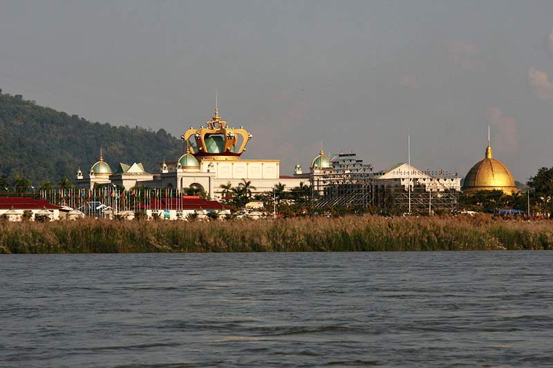ai1373.photobucket.com_albums_ag395_albertoguedes1_Tailandia_IMG_1456_800_zps29745208.jpg