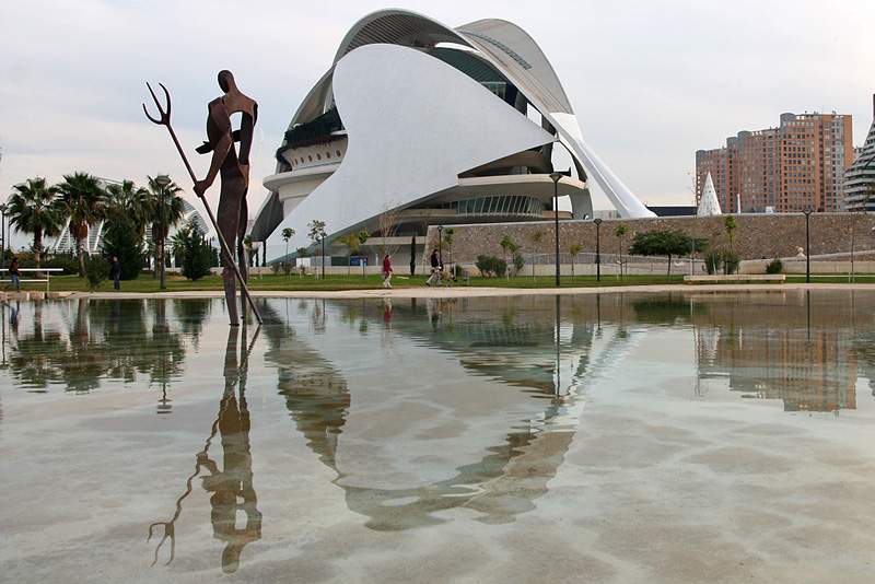 ai1373.photobucket.com_albums_ag395_albertoguedes1_Valencia_2_zpsdcmac2nw.jpg