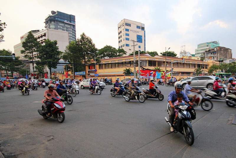 ai1373.photobucket.com_albums_ag395_albertoguedes1_Vietname_009_zpsealdplaa.jpg