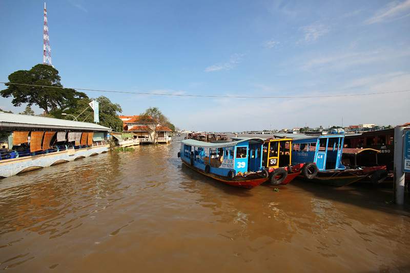 ai1373.photobucket.com_albums_ag395_albertoguedes1_Vietname_037_zpspw18suxb.jpg