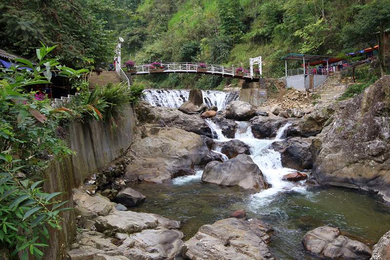 ai1373.photobucket.com_albums_ag395_albertoguedes1_Vietname_182_zps23hokif9.jpg