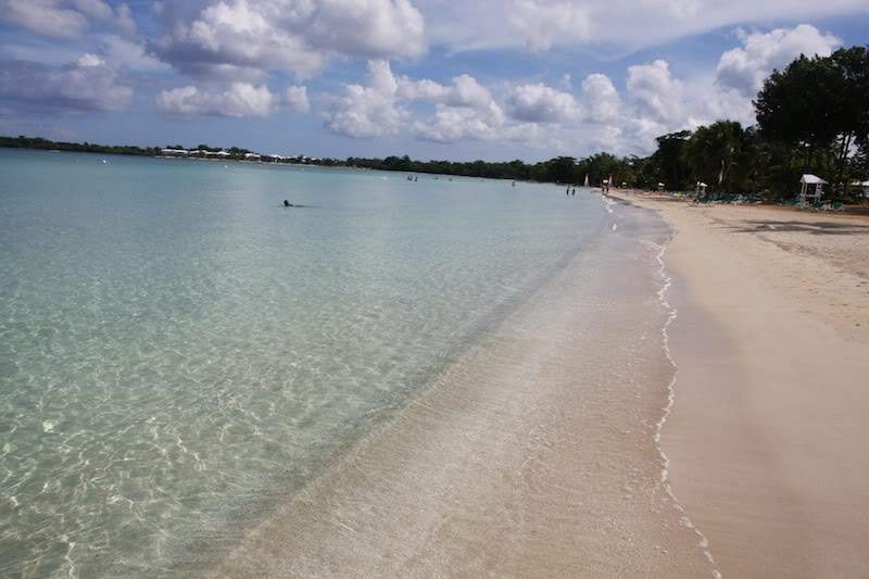 ai138.photobucket.com_albums_q278_CarlosLuz_Jamaica_01Praia.jpg