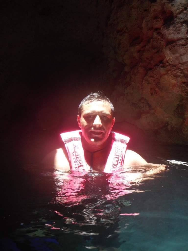 ai164.photobucket.com_albums_u31_RuiMAP_Riviera_20Maya_202011_DSCF0214.jpg