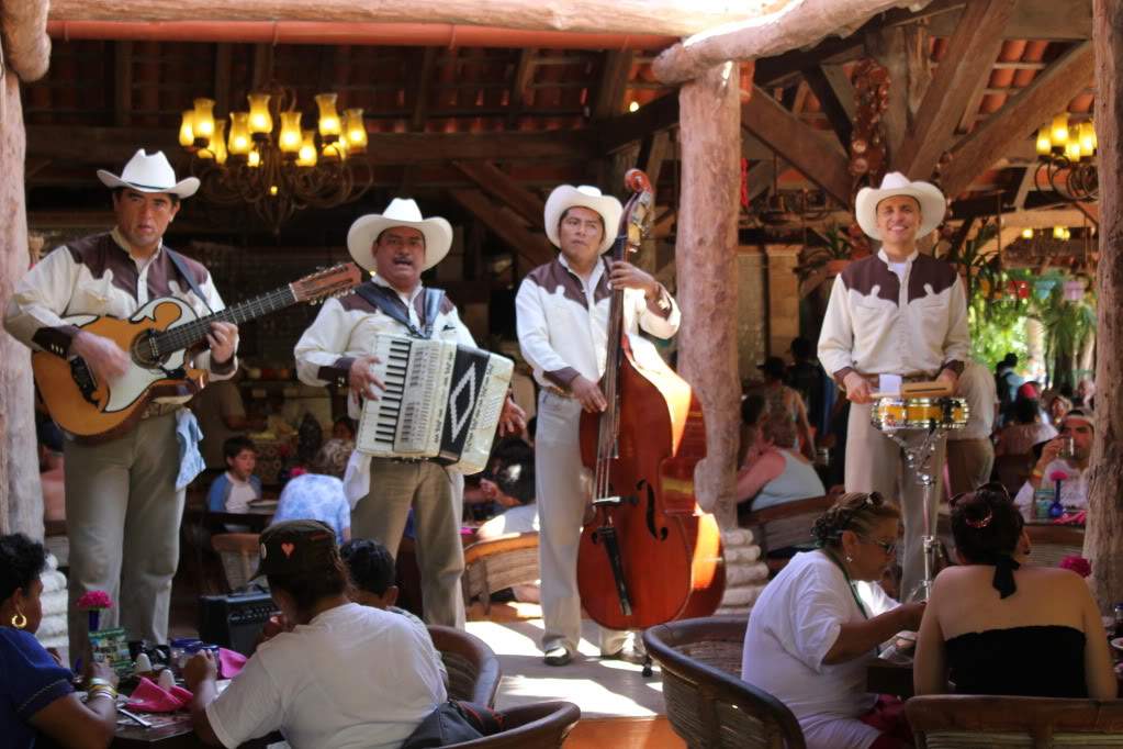 ai164.photobucket.com_albums_u31_RuiMAP_Riviera_20Maya_202011_IMG_6411.jpg
