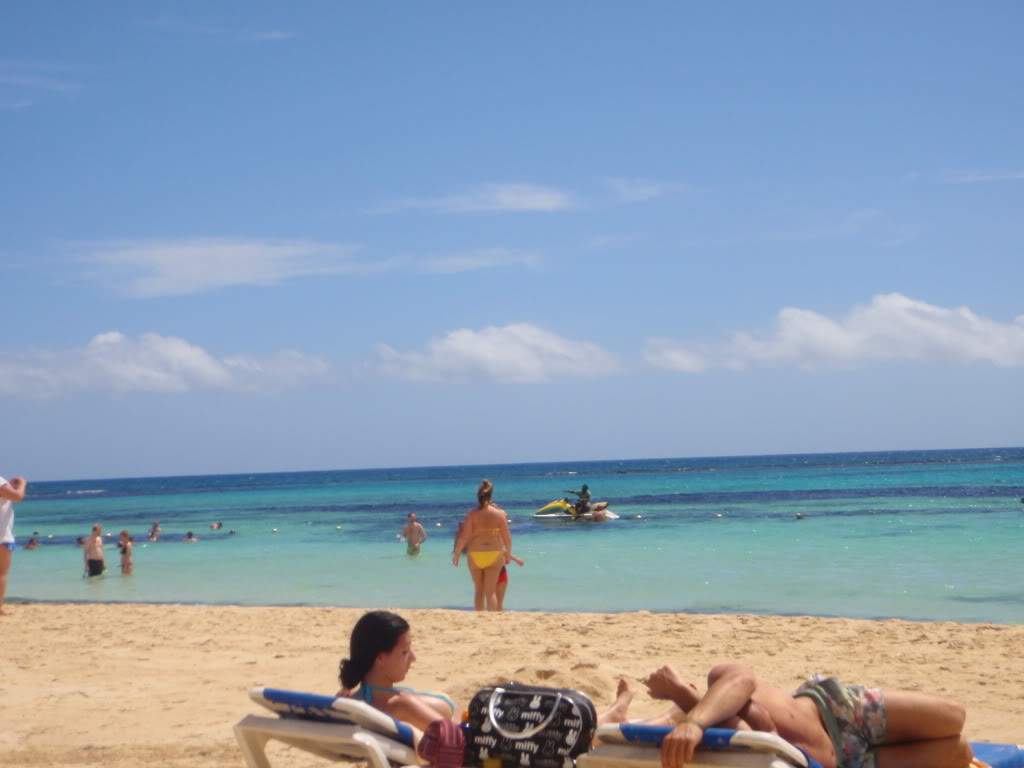 ai175.photobucket.com_albums_w126_tjcorreia_P5220184.jpg