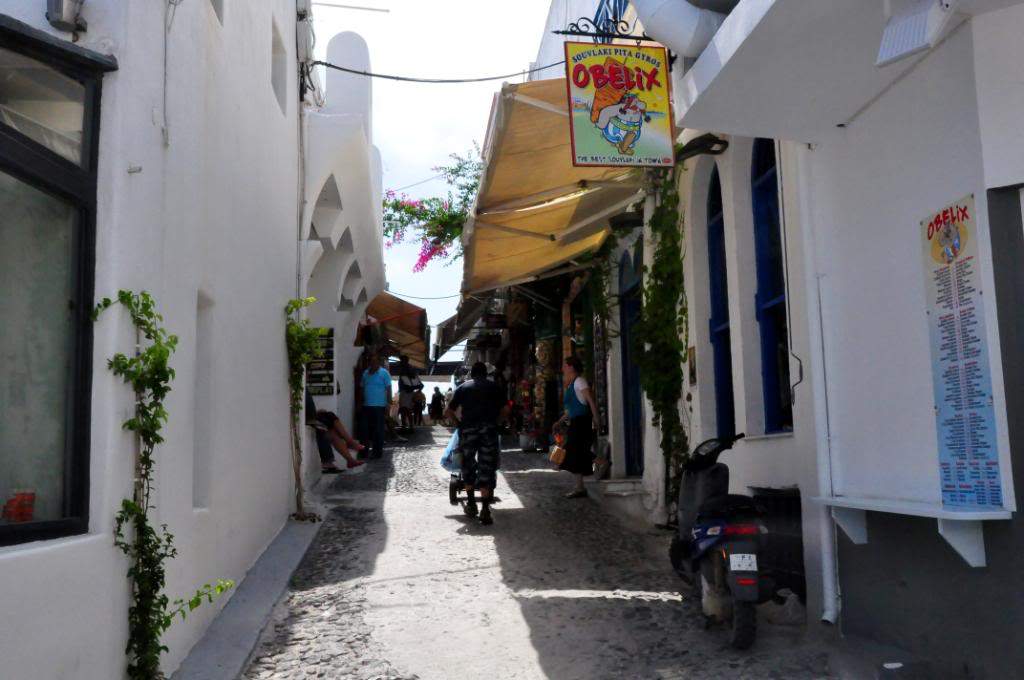 ai201.photobucket.com_albums_aa294_carlos_lopes_Santorini_106.jpg