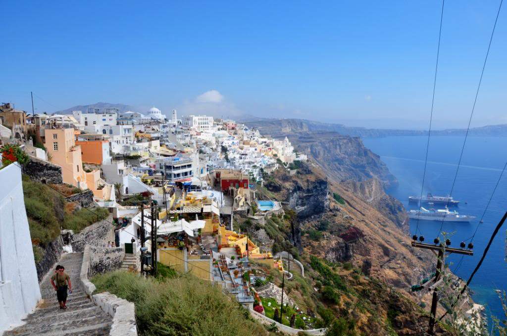 ai201.photobucket.com_albums_aa294_carlos_lopes_Santorini_120.jpg