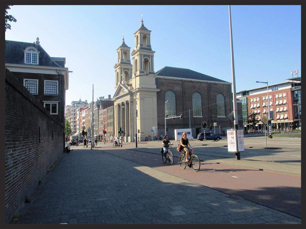 ai225.photobucket.com_albums_dd306_aserodio_2014_Amsterdam_7053bd84290b3ad06fa453e8b13af7c4aaf.jpg
