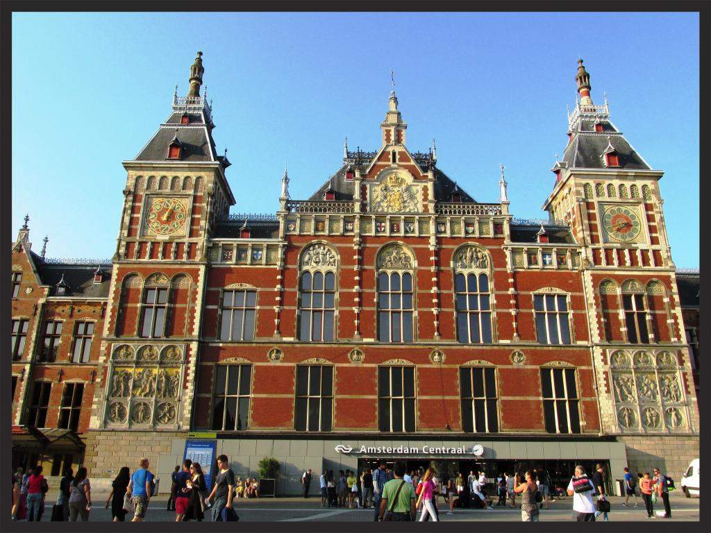 ai225.photobucket.com_albums_dd306_aserodio_2014_Amsterdam_b9028685281406b0cbb397a5b0f1fac7ff6.jpg