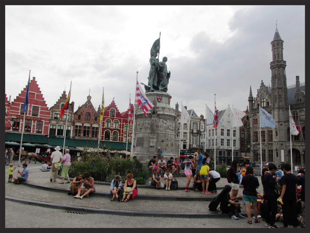 ai225.photobucket.com_albums_dd306_aserodio_2014_Brugge_dfeabc6ae3fc22af065f0214911596b341961e.jpg
