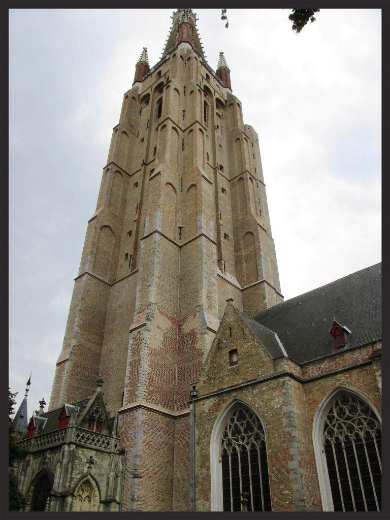 ai225.photobucket.com_albums_dd306_aserodio_2014_Brugge_eb6fc55fc075b39e989cee15a1728e04bd30f8.jpg