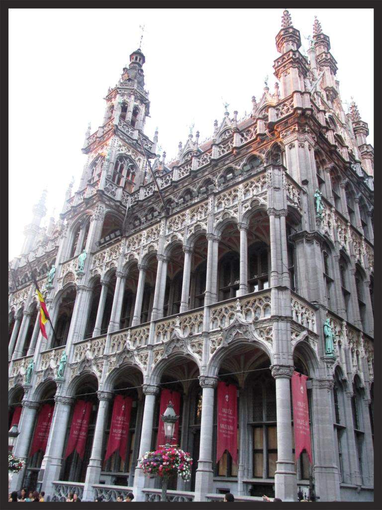 ai225.photobucket.com_albums_dd306_aserodio_2014_Bruxelas_0bb37c89bb030cca068fdb8763360f38635d.jpg