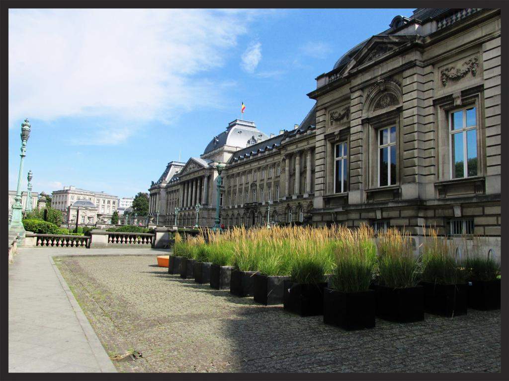 ai225.photobucket.com_albums_dd306_aserodio_2014_Bruxelas_e7d3e2df4c7f58cfd58332c0218533dd173c.jpg
