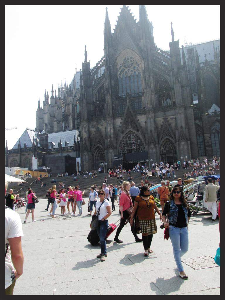 ai225.photobucket.com_albums_dd306_aserodio_2014_Colonia_ee368ca3be88d19808bd0bbf5bb31b042c5d9.jpg