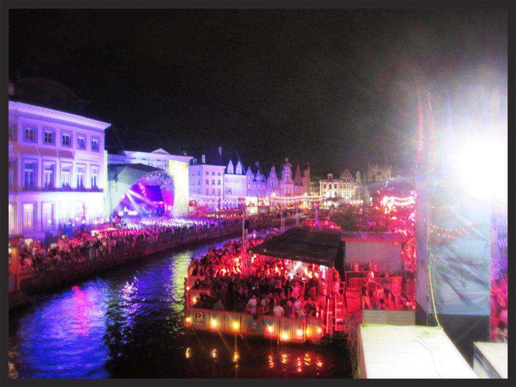 ai225.photobucket.com_albums_dd306_aserodio_2014_Gent_4605821494e9f4746ecb1fdba19d1e8f3f23e559.jpg