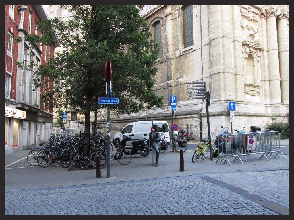 ai225.photobucket.com_albums_dd306_aserodio_2014_Leuven_dcefd6a3272ae4b788a66ff4437faf2b475f7f.jpg