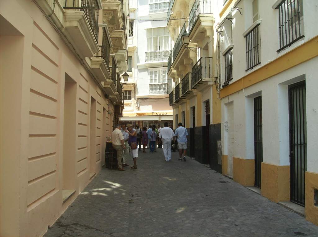ai225.photobucket.com_albums_dd306_aserodio_CADIZ_FRIAS2012791.jpg