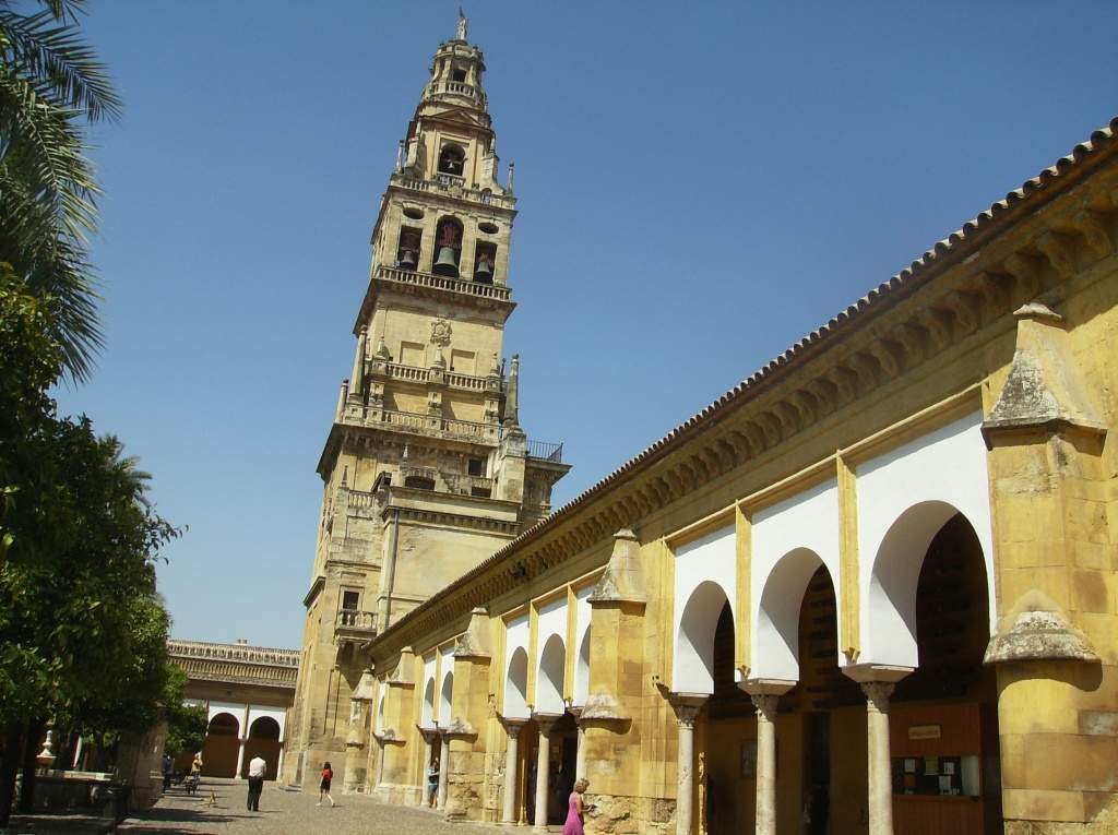 ai225.photobucket.com_albums_dd306_aserodio_CORDOVA_FRIAS2012123.jpg