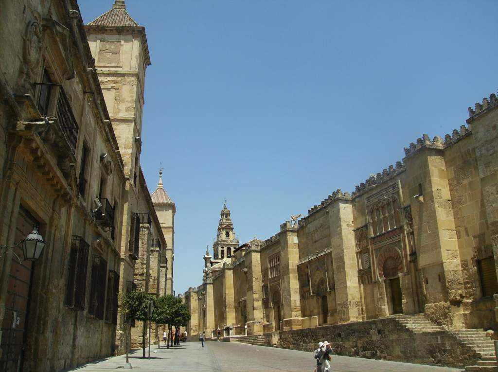 ai225.photobucket.com_albums_dd306_aserodio_CORDOVA_FRIAS2012396.jpg