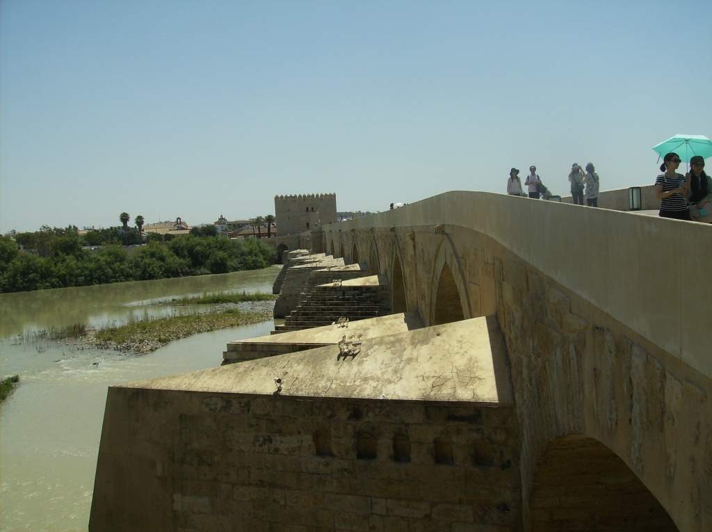 ai225.photobucket.com_albums_dd306_aserodio_CORDOVA_FRIAS2012410.jpg